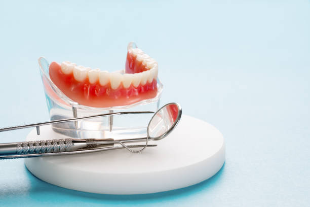 Best Periodontal (Gum) Disease Treatment  in Leavittsburg, OH